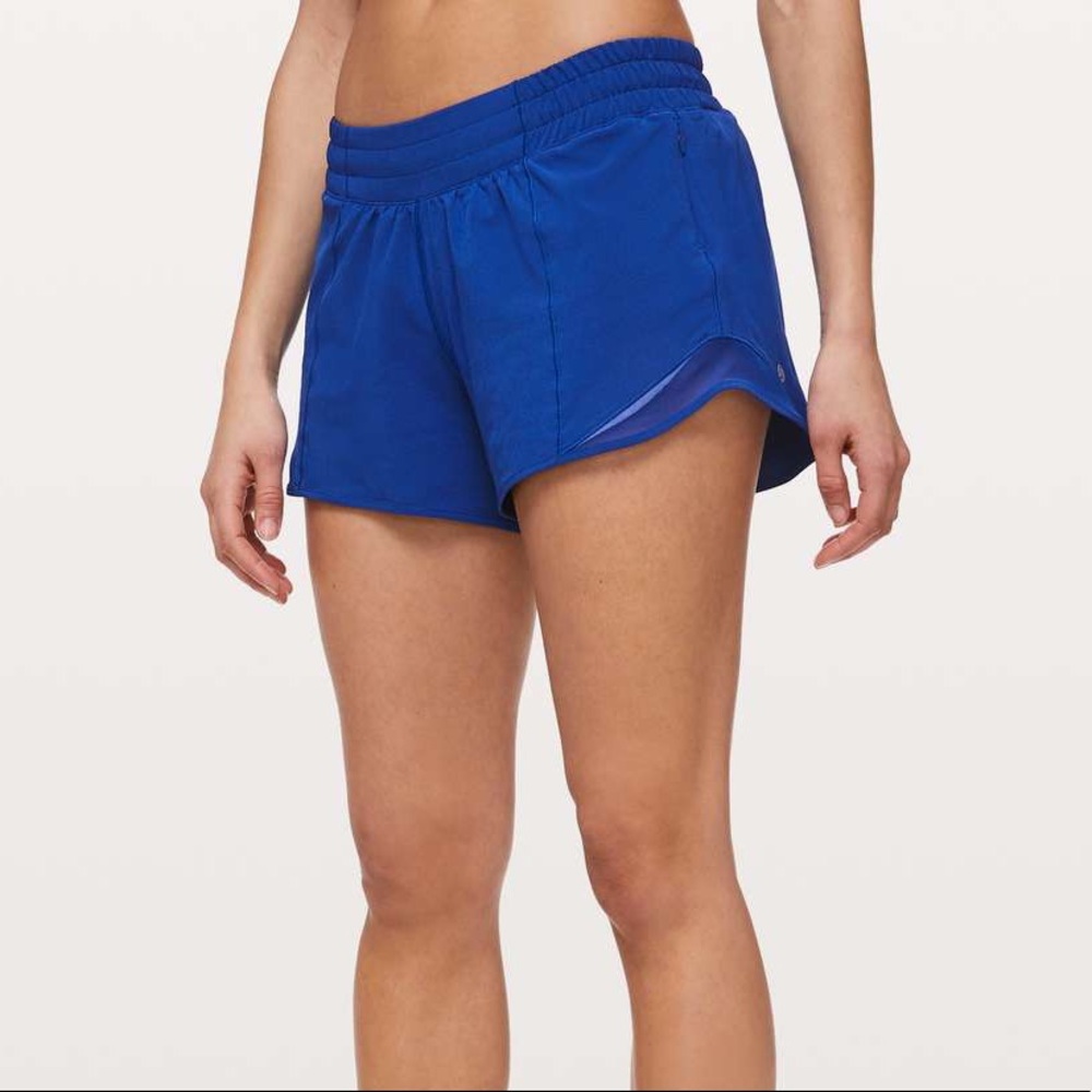Lululemon Hotty Hot 4 inch Short Jet Stream